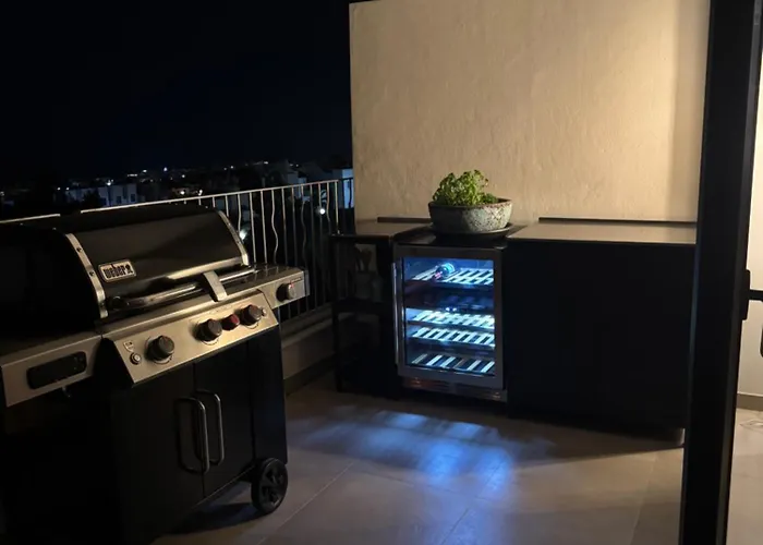 Luxury Modern Sea View